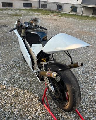 Suzuki rgv gamma vj22 250