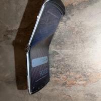 Motorola RAZR 5g