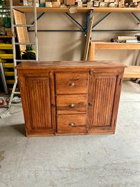 Credenza etnica thailandese media in vero legno