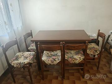 Tavolo da pranzo