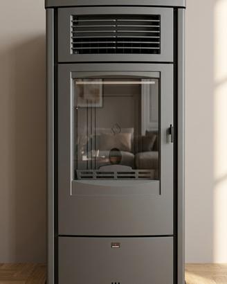 Stufa a pellet a Ventilazione forzata in MAIOLICA