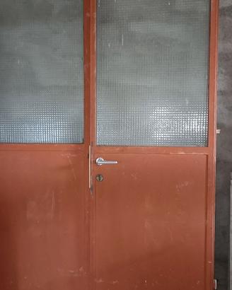 Portoncino / porta grigliata