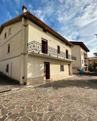 Villa singola Poggio Picenze [GRE771VRG]