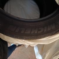 gomme estive Michelin 215 55 r17