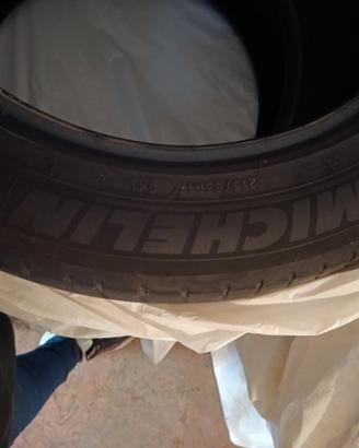 gomme estive Michelin 215 55 r17