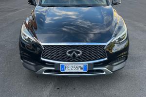 Infiniti Q30 2.2 diesel DCT AWD Premium Tech