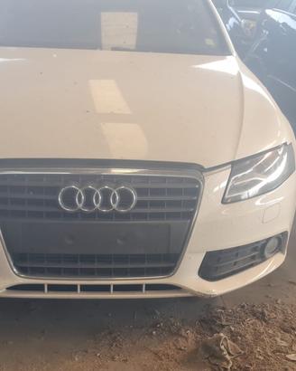 Ricambi Audi a4 sw 2010 CAG cofano paraurti anteri