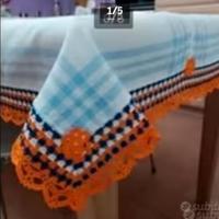 Tovaglia misto lino e uncinetto