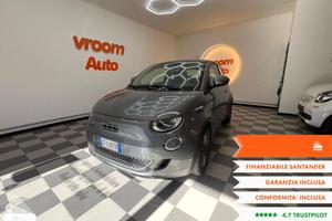 FIAT 500e Berlina 42 kWh La Prima