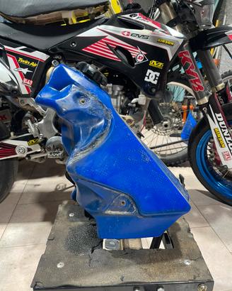 Serbatoio YZ 125/250 dal 2002 in poi
