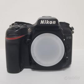 Reflex Nikon D7100 body usato
