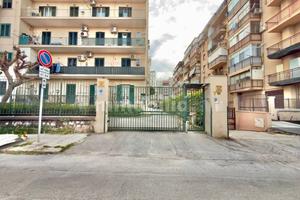 4 vani zona Zisa in residence