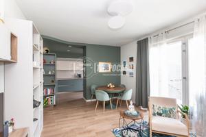 TRILOCALE CON SOLARIUM IN PALAZZINA DI RECENTE COS