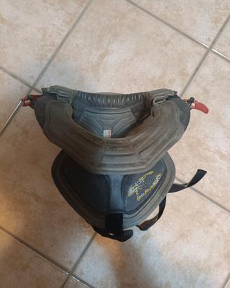 leatt brace 