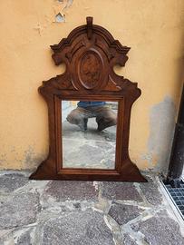 Specchio con cornice in noce  tipo Luigi Filippo