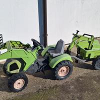 Trattore giocattolo CLAAS per bambini