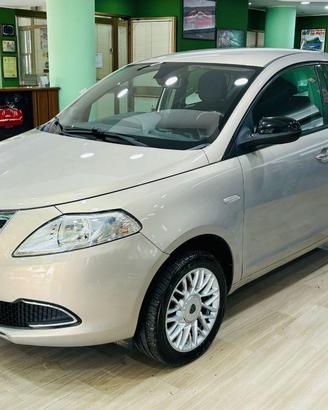 Lancia Ypsilon 0.9 T.Air 85 CV 5 p Metano Ecochic