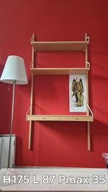 parete attrezzata/mensole e scrittoio ikea