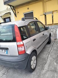 Panda 2005 con 100,000 km