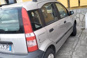 Panda 2005 con 100,000 km