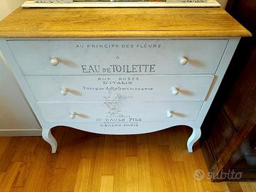 cassettone stile Provenzale dipinto a mano 