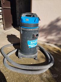 Aspiratore industriale