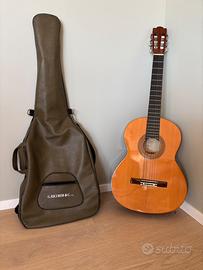 Chitarra classica Elvis CG-20 con custodia Ricordi