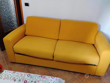 Divano letto matrimoniale