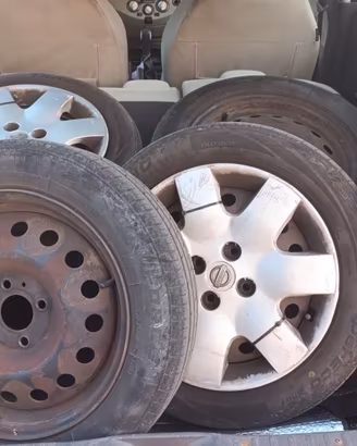 Serie Pneumatici con Cerchi USATI 175-60R15