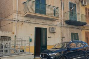 Bivani zona guadagna-villagrazia