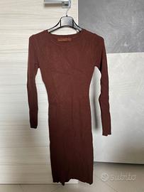Vestito longuette  in maglia 