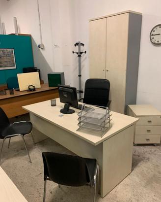 Mobili per ufficio