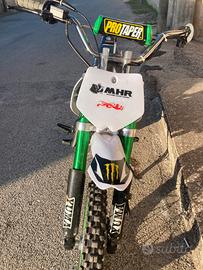 Pit bike