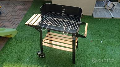 barbecue a carbonella usato 1 volta