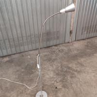 Lampada da terra 