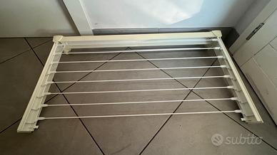 Stendino estraibile a muro – marca Leifheit