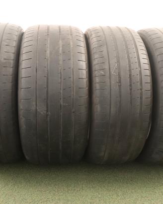 Gomme Yokohama 245 45 20 275 40 20 estate
