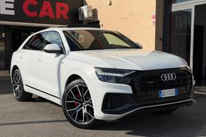 AUDI Q8 50 TDI 286 CV quattro tiptronic S-LINE