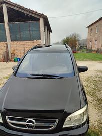 OPEL Zafira - 2005