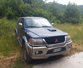 MITSUBISHI Pajero Sport - 2002
