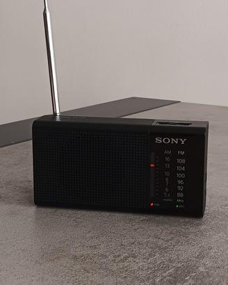 radio portatile Sony icf-p36 vintage 