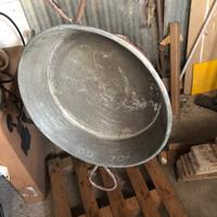 Pentola in rame con manici