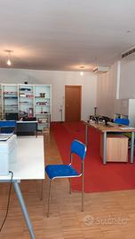 Locale uso ufficio