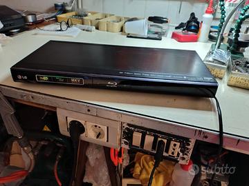 LG Lettore Blu-ray BD560