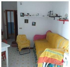 Palazzo / Stabile di 33 m² con 2 locali a Santa Ma