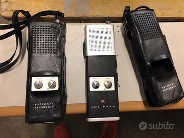 Coppia di walkie talkie vintage '70