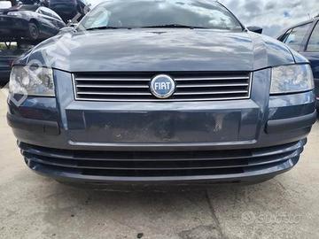 paraurti anteriore fiat stilo 5p sw