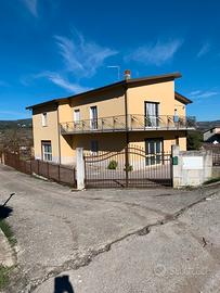 Casa singola con terreno