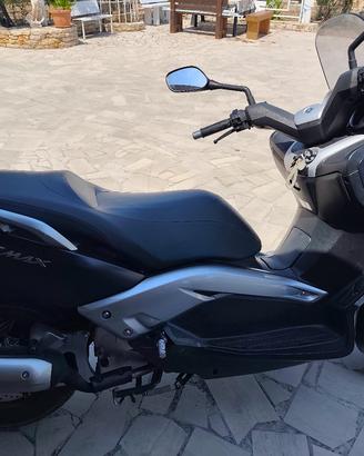 Yamaha Xmax 125