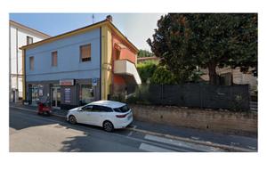 Locale commerciale in zona centrale